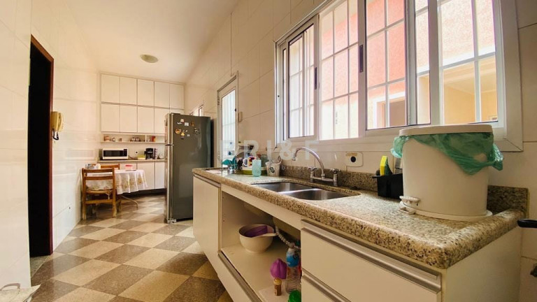 Imagem Sobrado com 4 Quartos à Venda, 248 m² em Vila Cordeiro - São Paulo