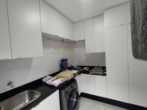 Imagem Casa com 4 Quartos à Venda, 300 m² em Villas Paraíso - Botucatu