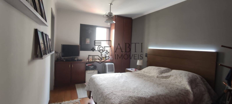 Imagem Apartamento com 3 Quartos à Venda, 110 m² em Moema - São Paulo