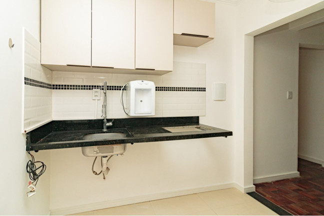 Imagem Apartamento com 1 Quarto à Venda, 61 m² em Navegantes - Porto Alegre Imagem Apartamento com 1 Quarto à Venda, 61 m² em Navegantes - Porto Alegre
