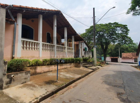 Casa com 3 Quartos à Venda, 1.113 m² em Bom Retiro - São José Dos Campos