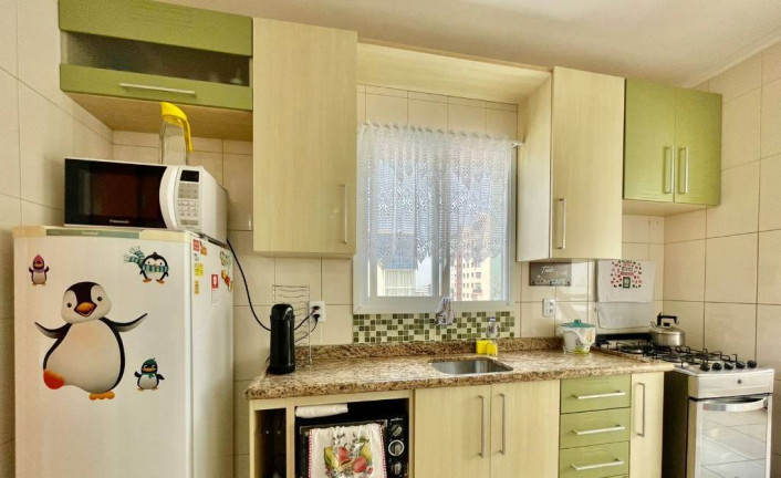 Imagem Apartamento com 2 Quartos à Venda, 79 m² em Centro - Capão Da Canoa