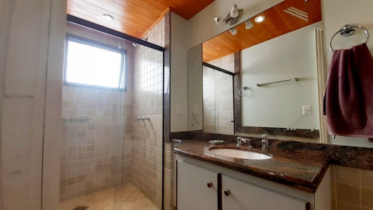 Imagem Apartamento com 3 Quartos à Venda, 220 m² em Centro - Balneário Camboriú