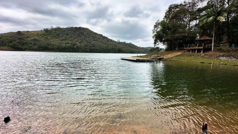 Imagem Chácara com 5 Quartos à Venda, 22.000 m² em Represa - Nazaré Paulista