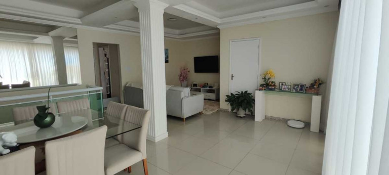 Imagem Casa com 3 Quartos à Venda, 322 m² em Taquara - Rio De Janeiro Imagem Casa com 3 Quartos à Venda, 322 m² em Taquara - Rio De Janeiro