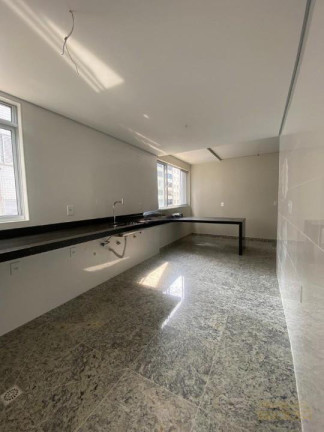 Imagem Apartamento com 2 Quartos à Venda, 70 m² em Lourdes - Belo Horizonte