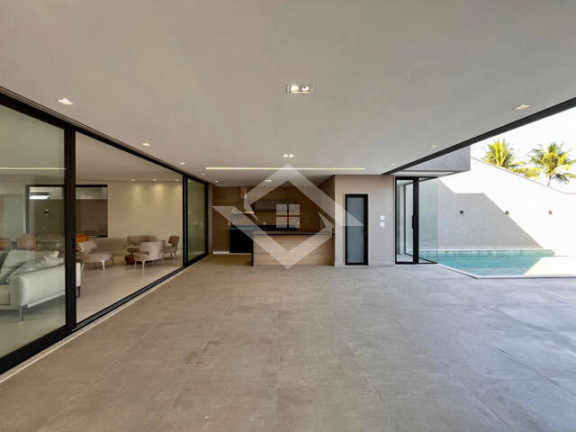 Imagem Casa com 6 Quartos à Venda, 350 m² em Barra Da Tijuca - Rio De Janeiro Imagem Casa com 6 Quartos à Venda, 350 m² em Barra Da Tijuca - Rio De Janeiro