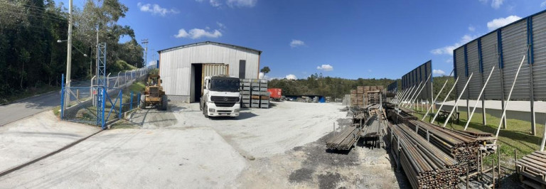 Imagem Imóvel para Alugar, 1.350 m² em Residencial Santa Helena - Gleba Ii - Santana De Parnaíba