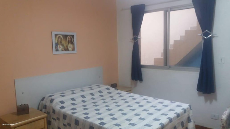 Imagem Casa com 2 Quartos à Venda, 157 m² em Parque Jaçatuba - Santo André