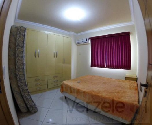 Imagem Apartamento com 3 Quartos para Temporada, 180 m² em Meia Praia - Itapema Imagem Apartamento com 3 Quartos para Temporada, 180 m² em Meia Praia - Itapema
