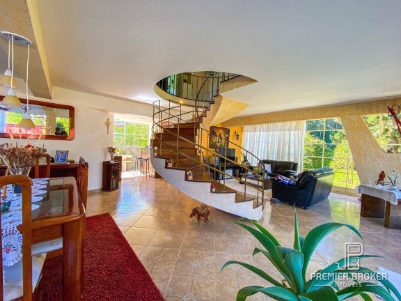 Imagem Casa com 4 Quartos à Venda, 166 m² em Prata Dos Aredes - Teresópolis Imagem Casa com 4 Quartos à Venda, 166 m² em Prata Dos Aredes - Teresópolis