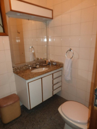 Imagem Casa com 3 Quartos à Venda,  em Vila Canero - São Paulo
