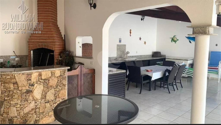 Imagem Casa com 3 Quartos à Venda, 175 m² em Flórida - Praia Grande Imagem Casa com 3 Quartos à Venda, 175 m² em Flórida - Praia Grande