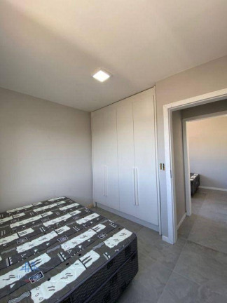 Imagem Apartamento com 2 Quartos à Venda, 61 m² em Pantanal - Florianópolis