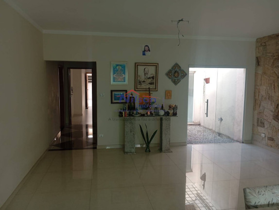 Imagem Casa à Venda, 16 m² em Vila Augusta - Guarulhos Imagem Casa à Venda, 16 m² em Vila Augusta - Guarulhos