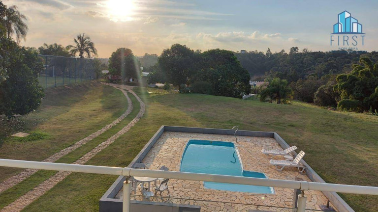 Imagem Chácara com 3 Quartos à Venda, 405 m² em Jardim 21 De Março - Louveira