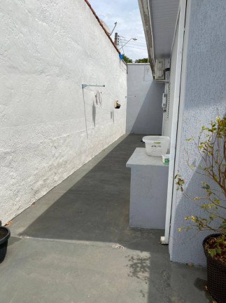 Imagem Casa com 3 Quartos à Venda, 250 m² em Jardim Jaraguá - Taubaté Imagem Casa com 3 Quartos à Venda, 250 m² em Jardim Jaraguá - Taubaté