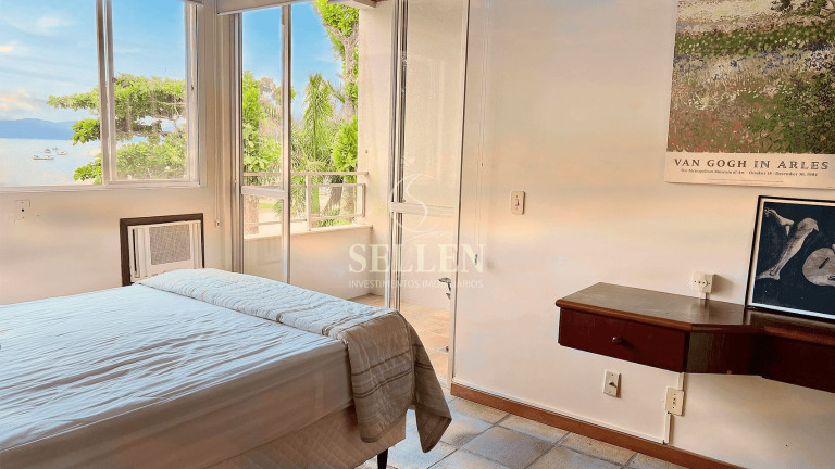 Imagem Cobertura com 4 Quartos à Venda, 203 m² em Ponta Das Canas - Florianópolis Imagem Cobertura com 4 Quartos à Venda, 203 m² em Ponta Das Canas - Florianópolis