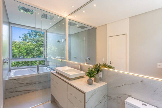 Imagem Casa com 4 Quartos à Venda, 524 m² em Estaleiro - Balneário Camboriú