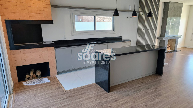 Imagem Casa de Condomínio com 3 Quartos à Venda, 195 m² em Laranjal - Pelotas Imagem Casa de Condomínio com 3 Quartos à Venda, 195 m² em Laranjal - Pelotas