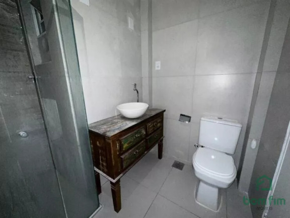 Imagem Apartamento com 2 Quartos à Venda, 75 m² em Cristal - Porto Alegre Imagem Apartamento com 2 Quartos à Venda, 75 m² em Cristal - Porto Alegre