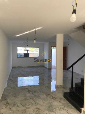 Imagem Casa com 3 Quartos à Venda, 134 m² em Piratininga - Niterói