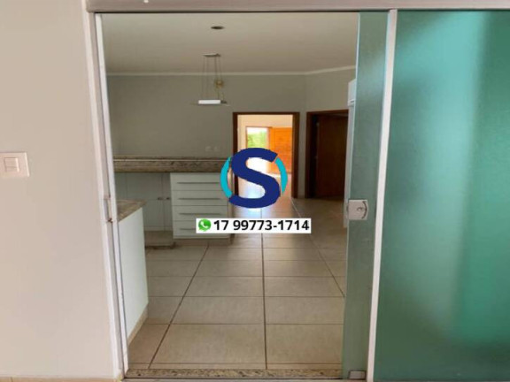 Imagem Casa com 3 Quartos à Venda, 242 m² em Centro - Fernandópolis Imagem Casa com 3 Quartos à Venda, 242 m² em Centro - Fernandópolis