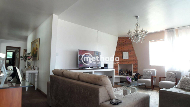 Imagem Casa com 6 Quartos à Venda, 302 m² em Taquaral - Campinas Imagem Casa com 6 Quartos à Venda, 302 m² em Taquaral - Campinas