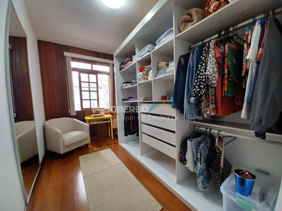 Imagem Imóvel com 4 Quartos à Venda, 106 m² em Granja Guarani - Teresópolis