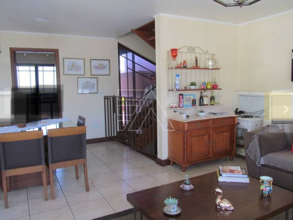 Imagem Casa com 3 Quartos à Venda, 294 m² em Vila Gardênia - Atibaia Imagem Casa com 3 Quartos à Venda, 294 m² em Vila Gardênia - Atibaia