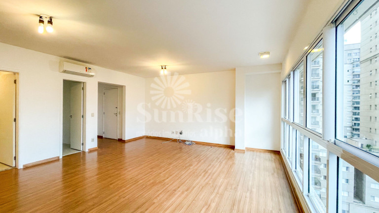 Imagem Apartamento com 3 Quartos à Venda, 121 m² em Alphaville Conde I - Barueri Imagem Apartamento com 3 Quartos à Venda, 121 m² em Alphaville Conde I - Barueri