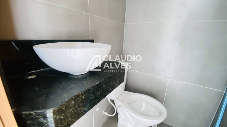 Imagem Casa com 3 Quartos à Venda, 107 m² em Parque Ipê - Feira De Santana