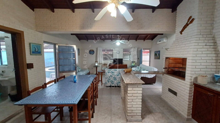 Imagem Casa com 4 Quartos à Venda, 419 m² em Lagoinha - Ubatuba Imagem Casa com 4 Quartos à Venda, 419 m² em Lagoinha - Ubatuba