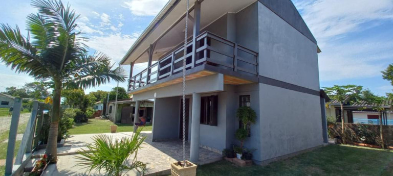 Imagem Sobrado com 2 Quartos à Venda, 90 m² em Curumim - Capao Da Canoa