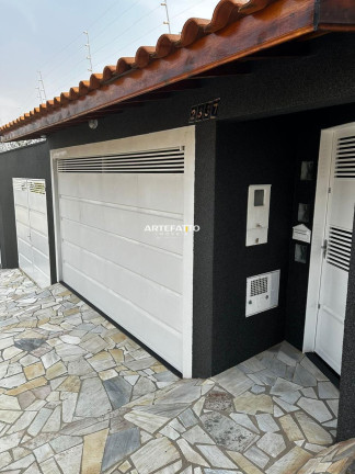 Imagem Casa com 2 Quartos à Venda, 178 m²