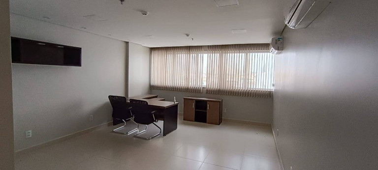 Sala Comercial para Alugar, 30 m² em Centro - Anápolis