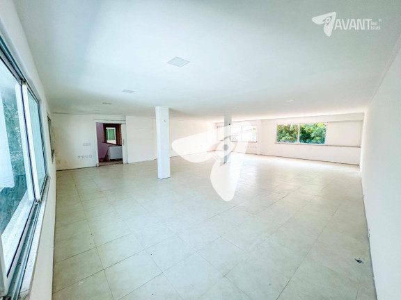 Imagem Casa com 5 Quartos à Venda, 747 m² em Engenheiro Luciano Cavalcante - Fortaleza