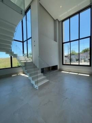 Imagem Casa com 4 Quartos à Venda, 223 m² em Parque Residencial Maria Elmira - Caçapava Imagem Casa com 4 Quartos à Venda, 223 m² em Parque Residencial Maria Elmira - Caçapava