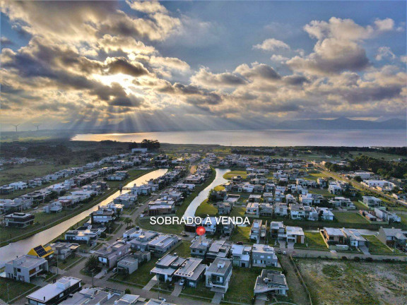 Imagem Casa à Venda, 210 m² em Capão Da Canoa Imagem Casa à Venda, 210 m² em Capão Da Canoa