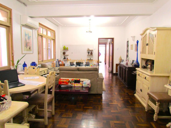 Imagem Apartamento com 3 Quartos à Venda, em Centro Histórico - Porto Alegre Imagem Apartamento com 3 Quartos à Venda, em Centro Histórico - Porto Alegre