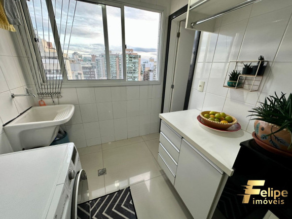 Imagem Imóvel com 3 Quartos à Venda, 136 m² em Praia Da Costa - Vila Velha Imagem Imóvel com 3 Quartos à Venda, 136 m² em Praia Da Costa - Vila Velha