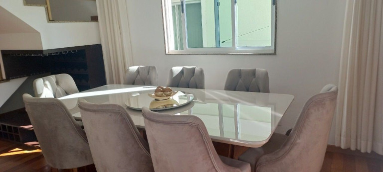 Imagem Casa com 4 Quartos à Venda, 187 m² em Agriões - Teresópolis Imagem Casa com 4 Quartos à Venda, 187 m² em Agriões - Teresópolis