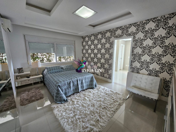 Imagem Casa de Condomínio com 4 Quartos à Venda, 327 m² em Centro - Xangri-lá