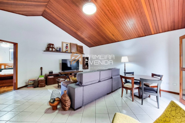 Imagem Casa com 3 Quartos à Venda, 350 m² em Loteamento Villa Branca - Jacareí Imagem Casa com 3 Quartos à Venda, 350 m² em Loteamento Villa Branca - Jacareí
