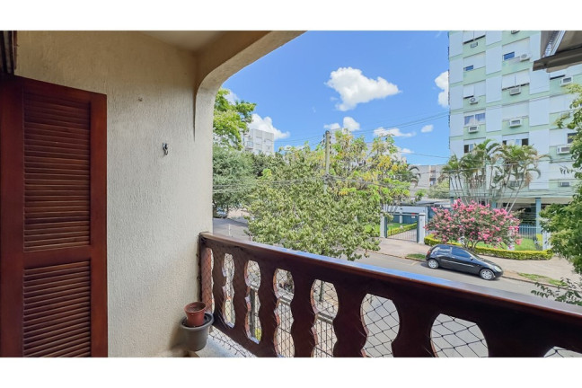 Imagem Imóvel com 2 Quartos à Venda, 86 m² em Petrópolis - Porto Alegre Imagem Imóvel com 2 Quartos à Venda, 86 m² em Petrópolis - Porto Alegre