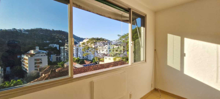 Apartamento com 2 Quartos à Venda ou Locação, 80 m² em Cosme Velho - Rio De Janeiro