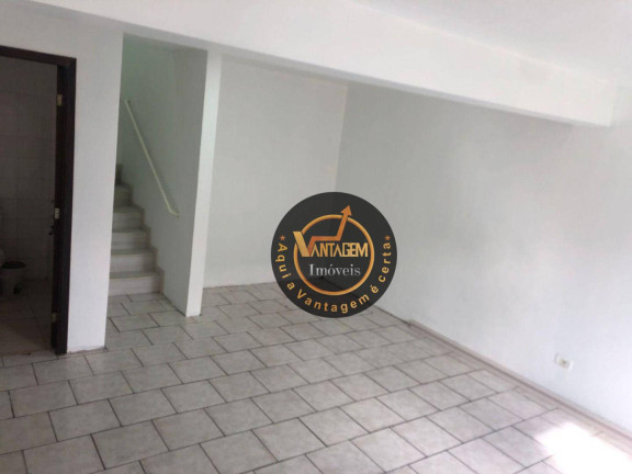 Imagem Sobrado com 3 Quartos à Venda, 88 m² em Uberaba - Curitiba