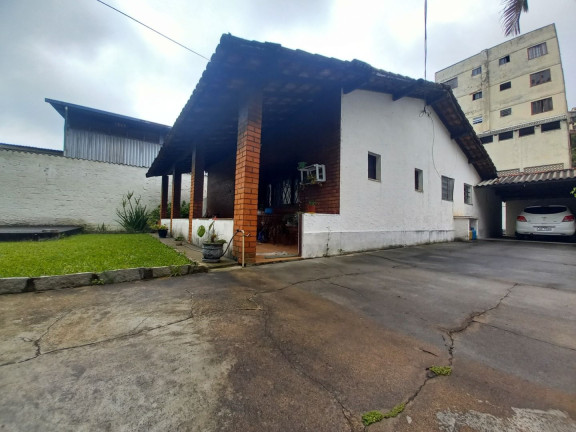 Casa com 3 Quartos à Venda, 150 m² em Vale Do Paraíso - Teresópolis