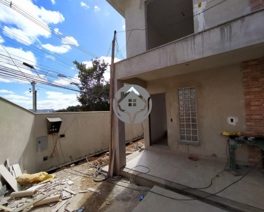Imagem Casa com 2 Quartos à Venda, 65 m² em Londrina (são Benedito) - Santa Luzia Imagem Casa com 2 Quartos à Venda, 65 m² em Londrina (são Benedito) - Santa Luzia