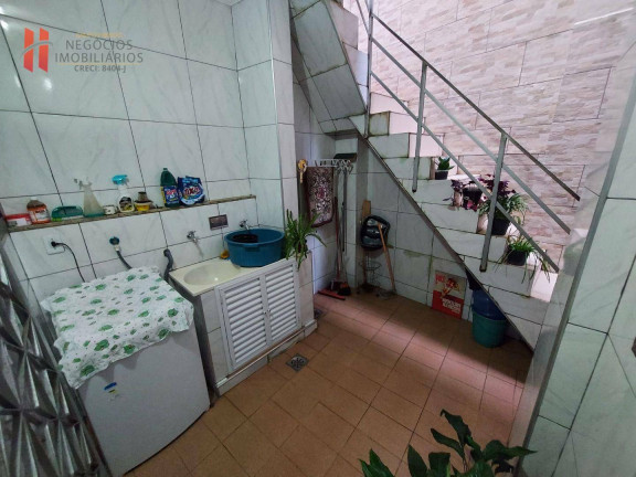 Imagem Casa com 3 Quartos à Venda, 180 m² em Jardim Vinte E Cinco De Agosto - Duque De Caxias Imagem Casa com 3 Quartos à Venda, 180 m² em Jardim Vinte E Cinco De Agosto - Duque De Caxias